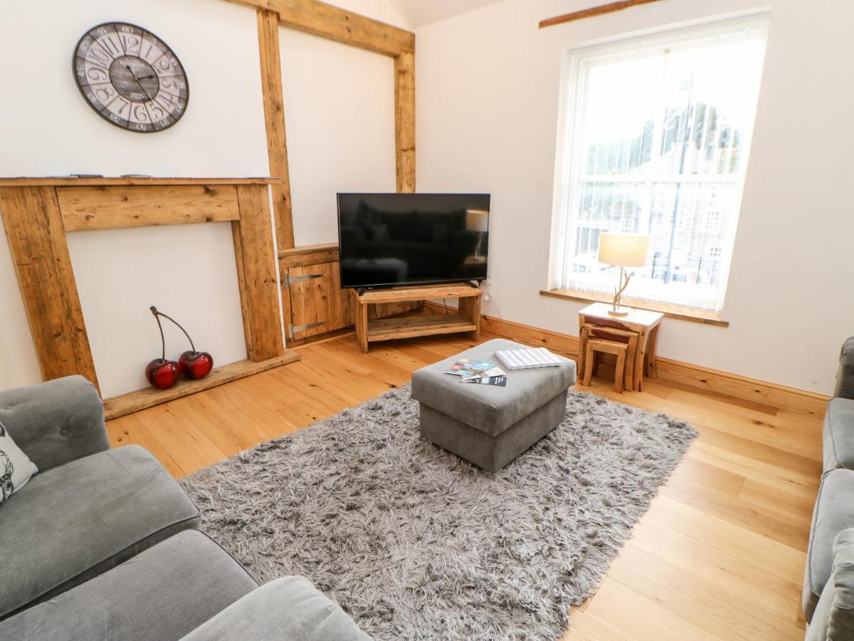 Flat Above 27 Villa Bishop Auckland Bagian luar foto