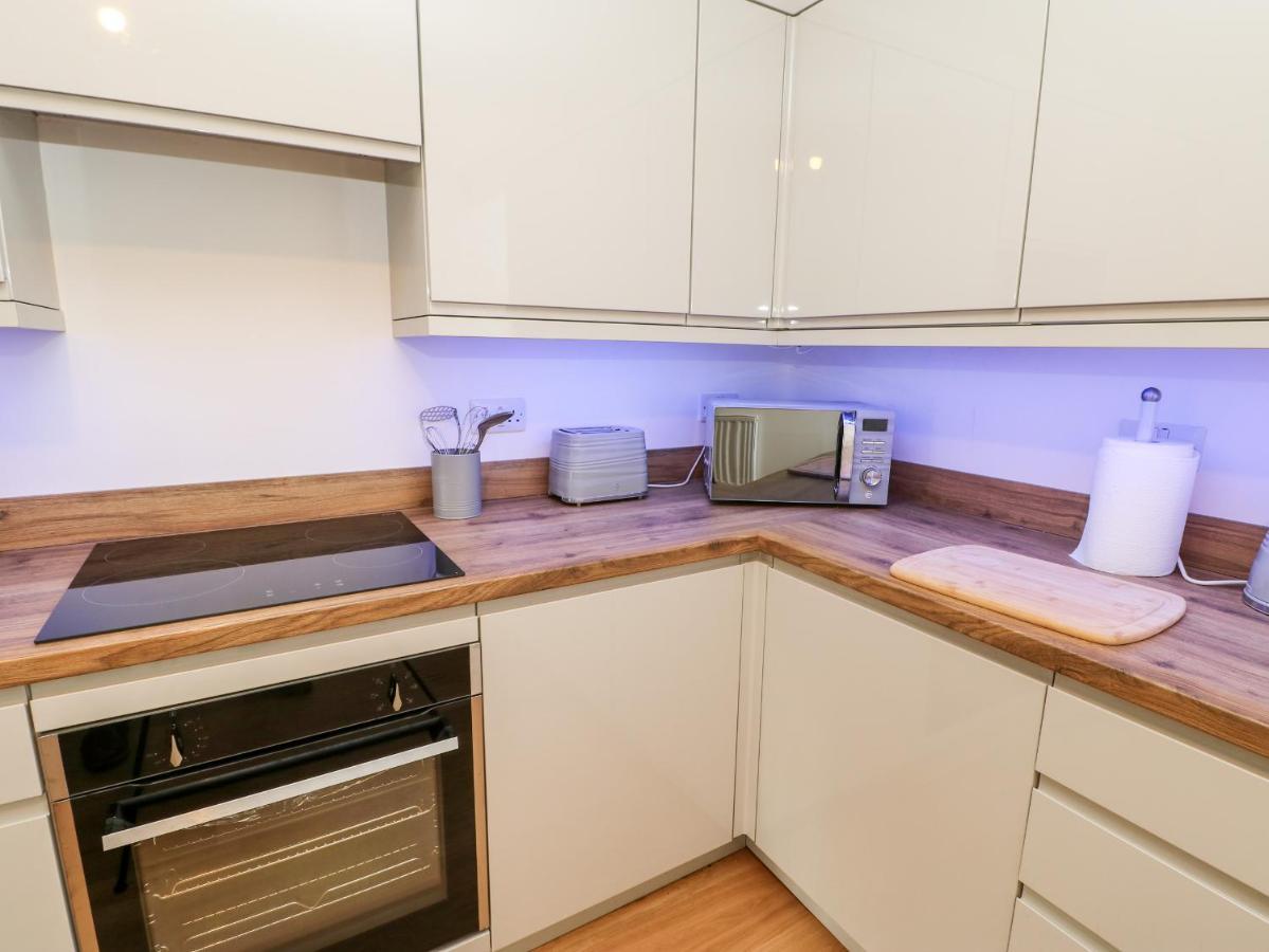 Flat Above 27 Villa Bishop Auckland Bagian luar foto