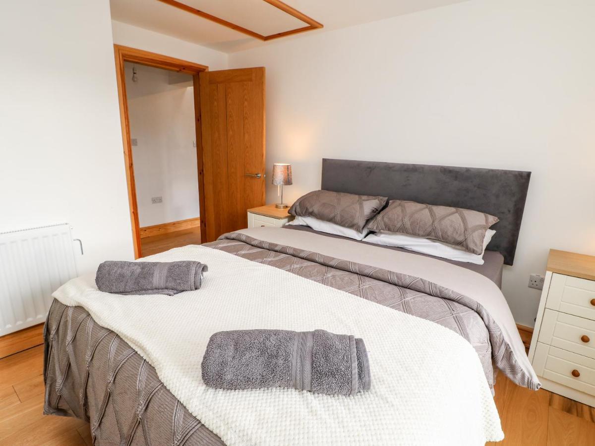 Flat Above 27 Villa Bishop Auckland Bagian luar foto